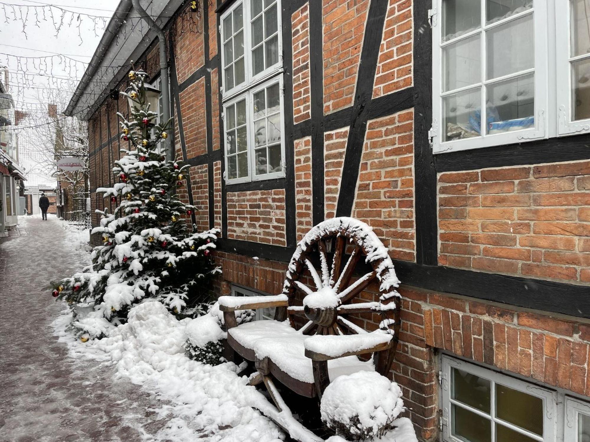 Flat In Eutin On The Kleiner Eutiner See Lake מראה חיצוני תמונה